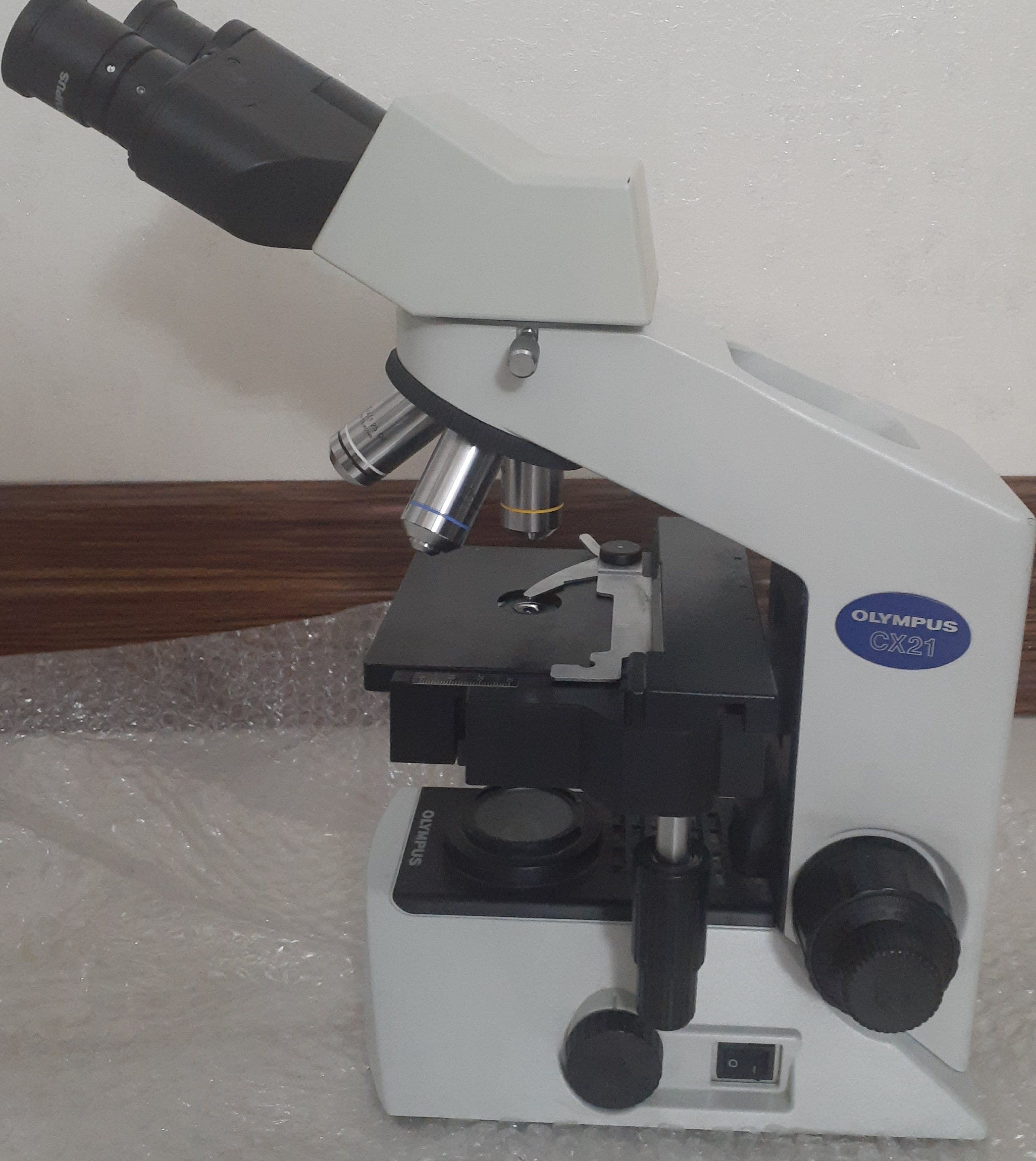 میکروسکوپ المپیوس CX21