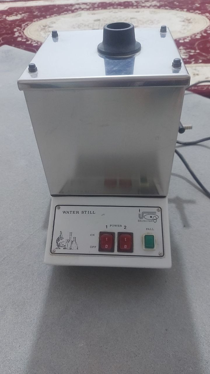 دستگاه آب مقطر گیری شیمی فن سه لیتر در ساعت کاملا نو 